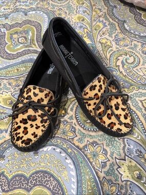 Minnetonka Leopard-Print Moccasin Loafers in Black and Tan